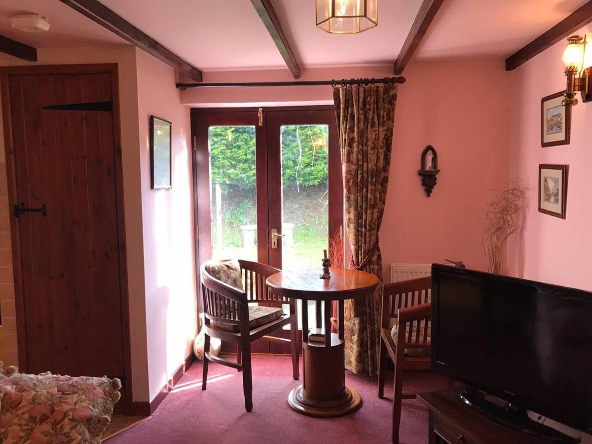 Cosy Cottage For Ecotourism Lovers Near Corwen Exteriör bild